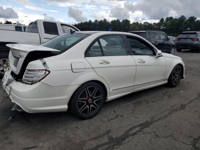 WDDGF8AB4DR278726 - 2013 MERCEDES-BENZ C 300 4MATIC WHITE photo 3
