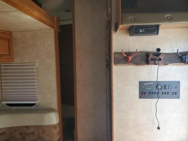 4YDF299229R800365 - 2009 KEYSTONE COUGAR 白色 照片 6