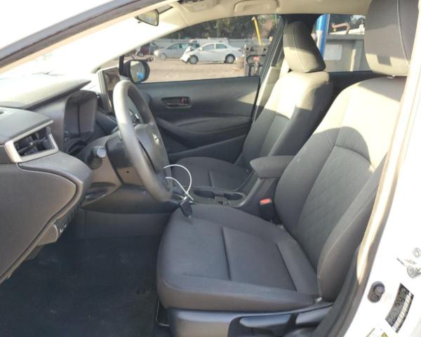 5YFB4MDE4RP092730 - 2024 TOYOTA COROLLA LE 白色 照片 7