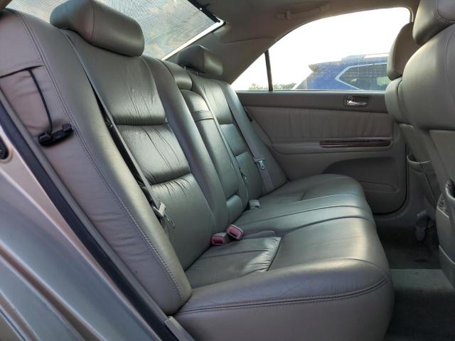 4T1BF32K64U576192 - 2004 TOYOTA CAMRY LE TAN photo 10