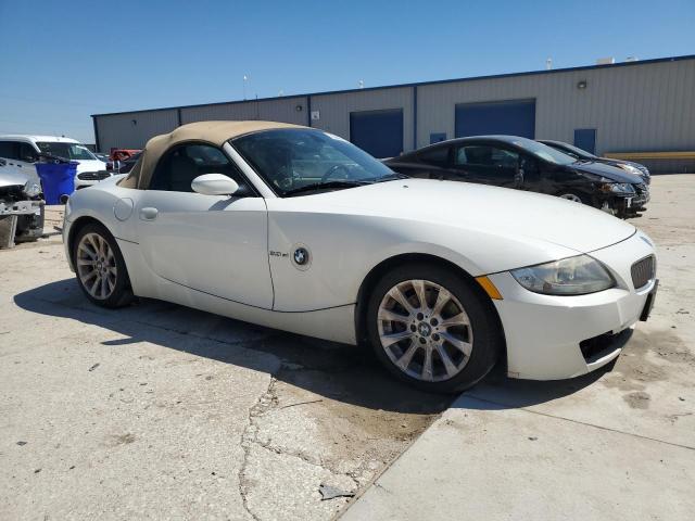 4USBU53586LX00528 - 2006 BMW Z4 3.0SI WHITE photo 4