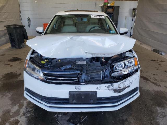 3VWD67AJ7GM328908 - 2016 VOLKSWAGEN JETTA SE WHITE photo 5