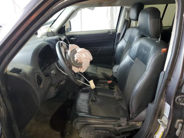 1C4NJRBB0GD673282 - 2016 JEEP PATRIOT SPORT GRAY photo 7