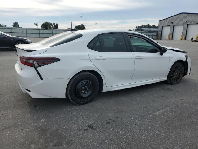 4T1T11AK0PU108830 - 2023 TOYOTA CAMRY SE NIGHT SHADE WHITE photo 3