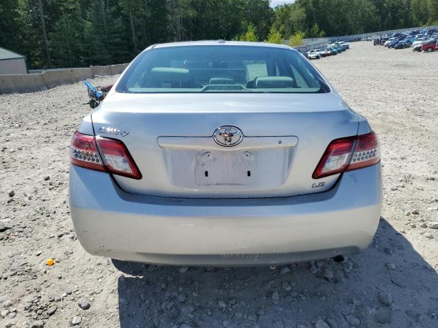 4T4BF3EK4BR102952 - 2011 TOYOTA CAMRY BASE Серебристый фото 6