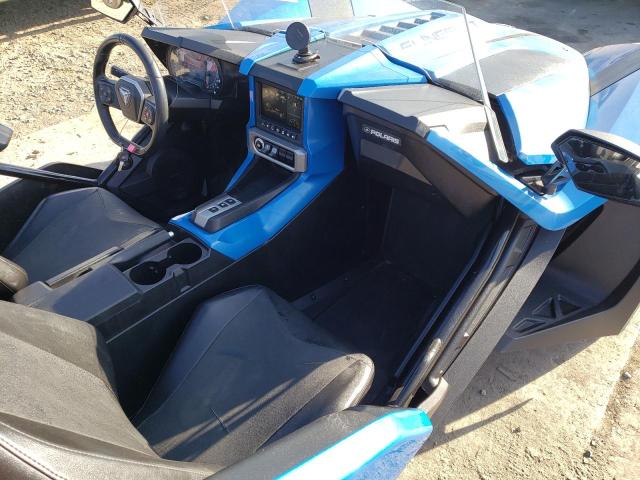 57XAAPHD0L8136370 - 2020 POLARIS SLINGSHOT SL BLUE photo 5