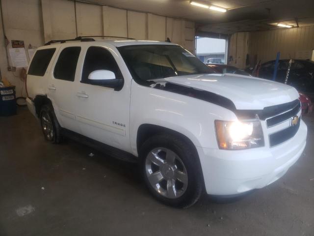 1GNSCBE04DR373636 - 2013 CHEVROLET TAHOE C1500 LT WHITE photo 4