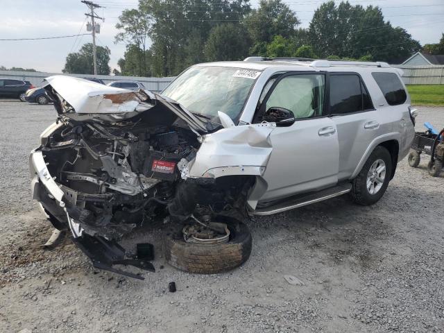 2017 TOYOTA 4RUNNER SR5, 