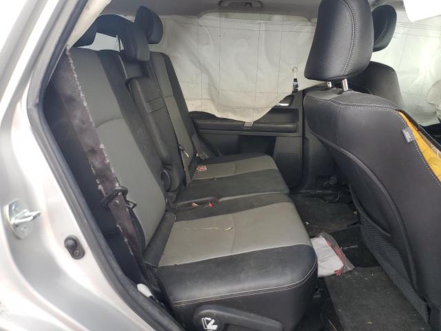 JTEZU5JR2H5148490 - 2017 TOYOTA 4RUNNER SR5 SILVER photo 11