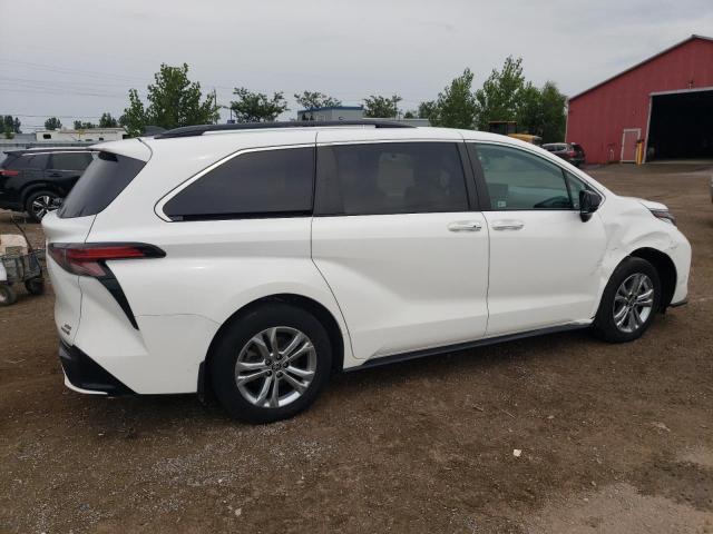 5TDGSKFC9NS045836 - 2022 TOYOTA SIENNA LE WHITE photo 3