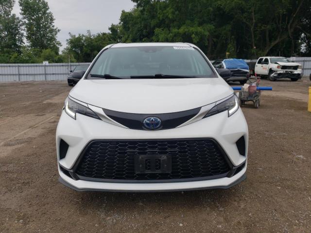 5TDGSKFC9NS045836 - 2022 TOYOTA SIENNA LE WHITE photo 5