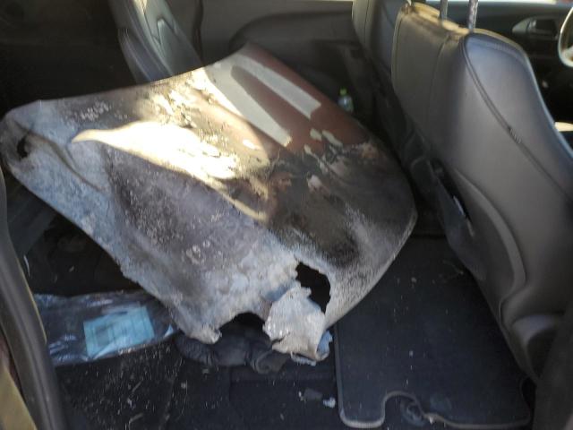 2C4RC1BG8JR234375 - 2018 CHRYSLER PACIFICA TOURING L RED photo 11