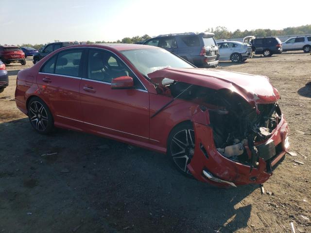 WDDGF4HB0DA749106 - 2013 MERCEDES-BENZ C 250 RED photo 4