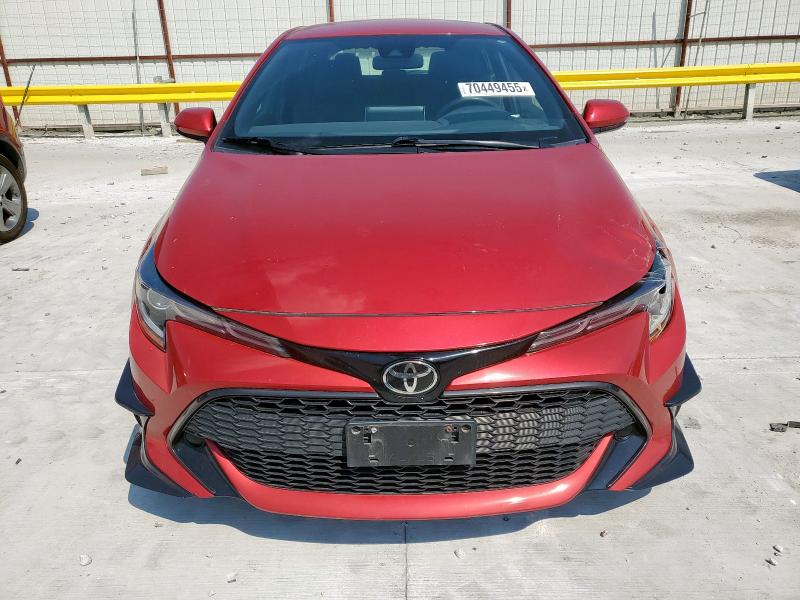 JTND4MBE6M3108984 - 2021 TOYOTA COROLLA SE RED photo 5