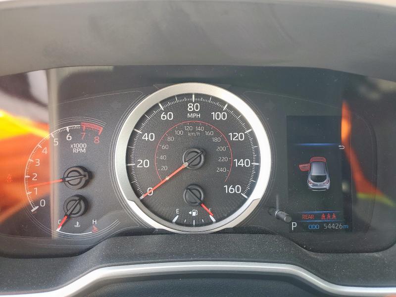 JTND4MBE6M3108984 - 2021 TOYOTA COROLLA SE RED photo 9