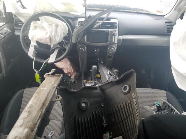 JTEBU5JR2J5504900 - 2018 TOYOTA 4RUNNER SR5/SR5 PREMIUM WHITE photo 8