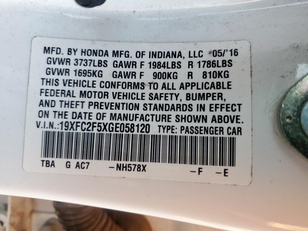 19XFC2F5XGE058120 - 2016 HONDA CIVIC LX WHITE photo 12