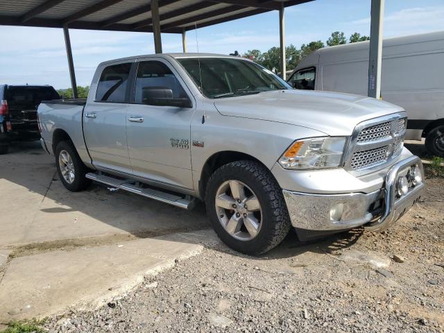 3C6RR7LT1FG532770 - 2015 RAM 1500 SLT SILVER photo 4