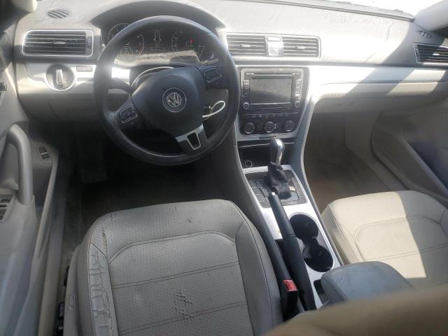 1VWBP7A38DC049082 - 2013 VOLKSWAGEN PASSAT SE ლურჯი ფოტო 8