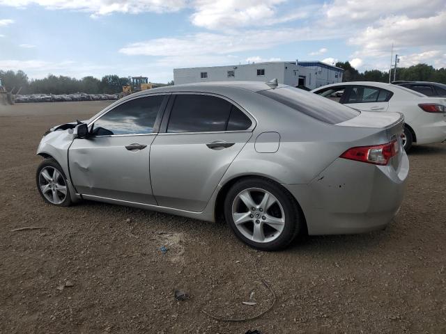 JH4CU2F63AC802050 - 2010 ACURA TSX SILVER photo 2