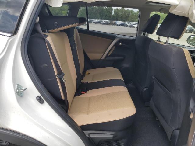 JTMRJREV8HD120839 - 2017 TOYOTA RAV4 HV LE WHITE photo 11