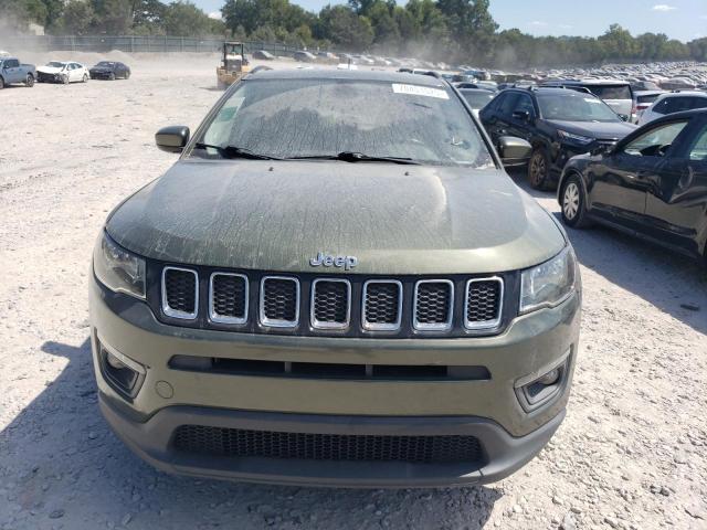 3C4NJCBB9JT194549 - 2018 JEEP COMPASS LATITUDE GREEN photo 5