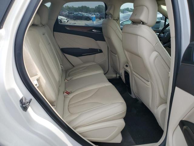 5LMCJ3C97GUJ31072 - 2016 LINCOLN MKC RESERVE WHITE photo 10