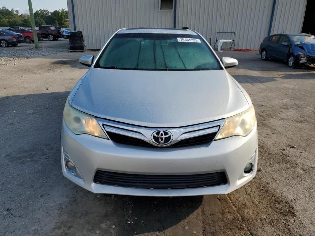 4T1BF1FK2CU560133 - 2012 TOYOTA CAMRY BASE SILVER photo 5