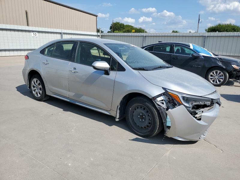 JTDBCMFE0P3012524 - 2023 TOYOTA COROLLA LE SILVER photo 4
