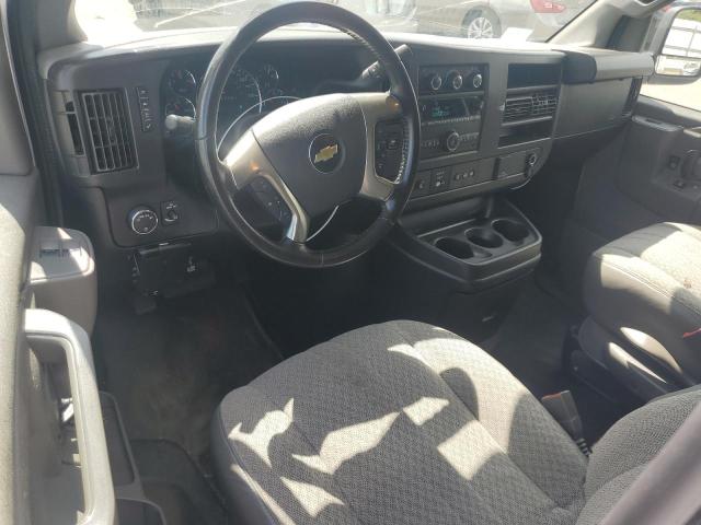 1GCWGBFG6K1203784 - 2019 CHEVROLET EXPRESS G2500 WHITE photo 8