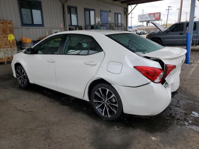 5YFBURHE8JP804166 - 2018 TOYOTA COROLLA L WHITE photo 2