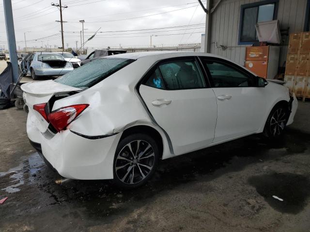 5YFBURHE8JP804166 - 2018 TOYOTA COROLLA L WHITE photo 3