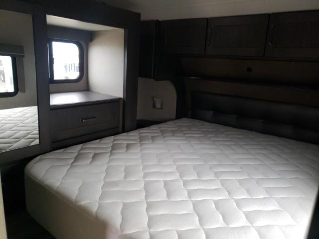 573FR3623N9917763 - 2022 GRAN REFLECTION WHITE photo 7