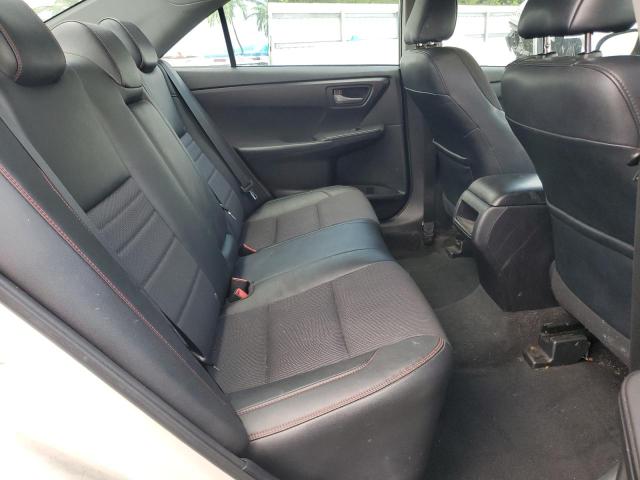 4T1BF1FK7GU120351 - 2016 TOYOTA CAMRY LE WHITE photo 10