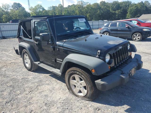 1C4AJWAG7DL686879 - 2013 JEEP WRANGLER SPORT შავი ფოტო 4