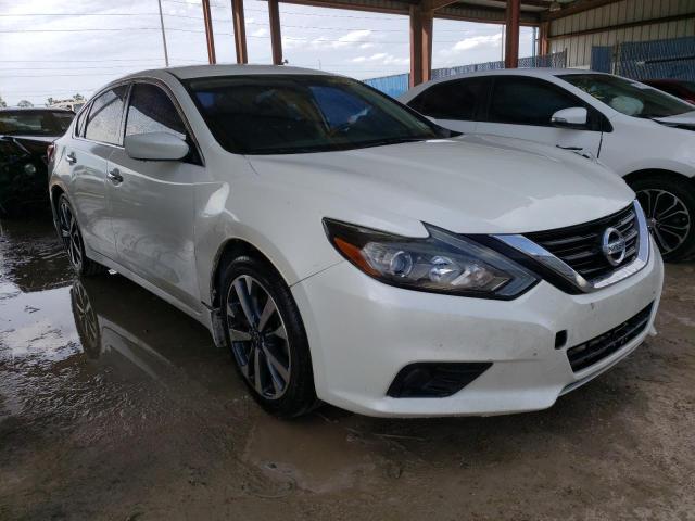 1N4AL3AP5HC279860 - 2017 NISSAN ALTIMA 2.5 WHITE photo 4