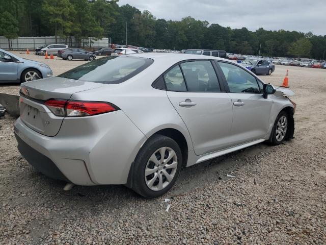 5YFB4MDE5SP243144 - 2025 TOYOTA COROLLA LE SILVER photo 3