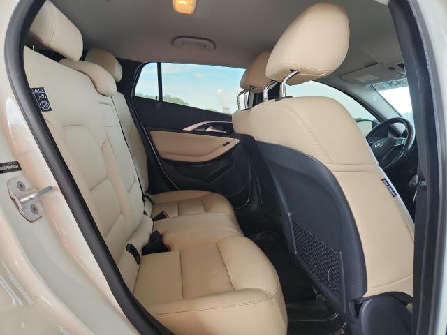 SJKCH5CP0HA032624 - 2017 INFINITI QX30 BASE თეთრი ფოტო 11