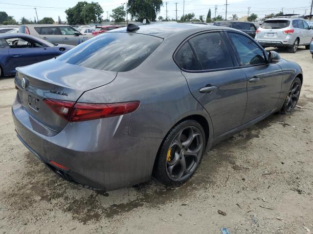 ZARFANBN3K7621536 - 2019 ALFA ROMEO GIULIA TI رمادي صورة 3