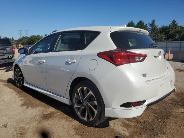 JTNKARJE7JJ563641 - 2018 TOYOTA COROLLA IM Blanco foto 2