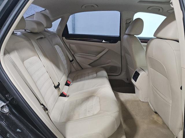 1VWCP7A39DC057146 - 2013 VOLKSWAGEN PASSAT SEL BLACK photo 10