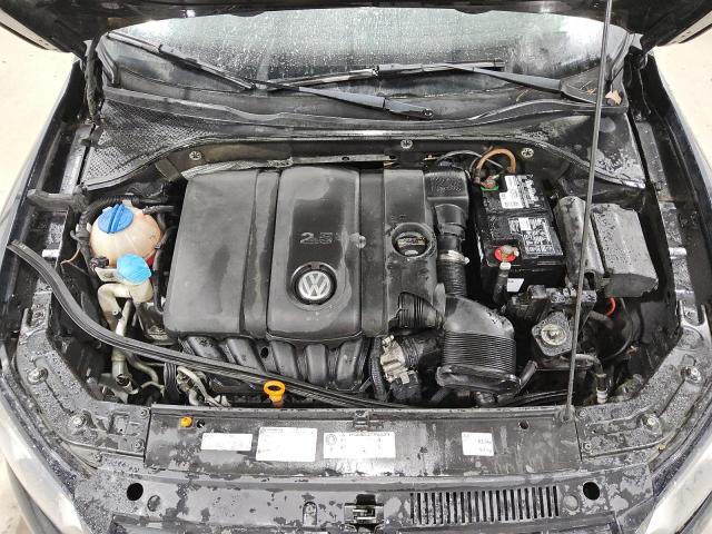 1VWCP7A39DC057146 - 2013 VOLKSWAGEN PASSAT SEL BLACK photo 11