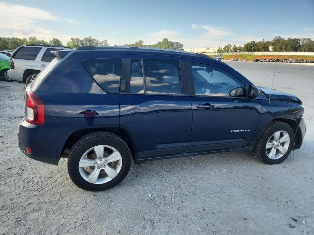 1C4NJCBB8FD334815 - 2015 JEEP COMPASS SPORT BLUE photo 3