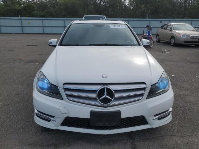 WDDGF8AB4DR248688 - 2013 MERCEDES-BENZ C 300 4MATIC WHITE photo 5