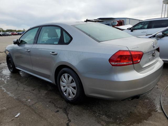 1VWAP7A32CC081035 - 2012 VOLKSWAGEN PASSAT S SILVER photo 2