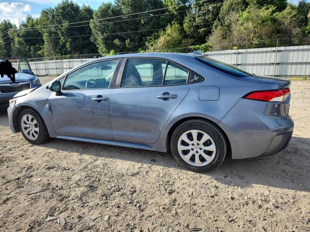5YFEPMAE3NP329713 - 2022 TOYOTA COROLLA LE Blau Foto 2