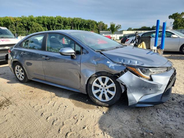 5YFEPMAE3NP329713 - 2022 TOYOTA COROLLA LE Blau Foto 4