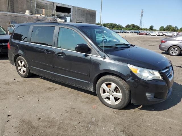 2V4RW5DGXBR670518 - 2011 VOLKSWAGEN ROUTAN SEL BLACK photo 4