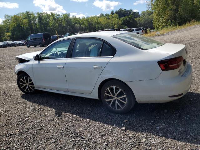 3VWDB7AJ2JM256924 - 2018 VOLKSWAGEN JETTA SE 白色 照片 2