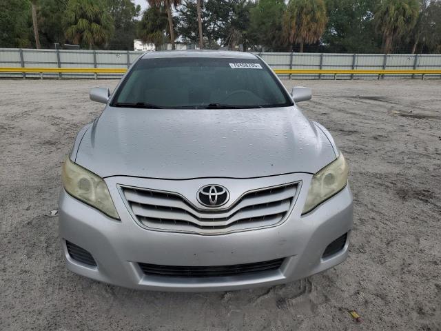 4T1BF3EK0BU753599 - 2011 TOYOTA CAMRY BASE 银色 照片 5